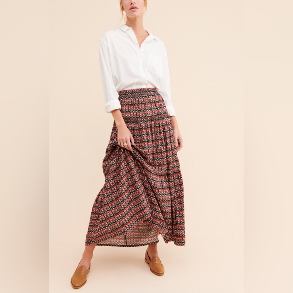 NWT. Anthropologie Farya Tiered Midi Skirt. NEW